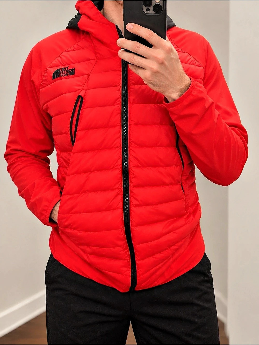 The North Face Summit Series L3 Ventrix Hybrid Hoodie Red & Black Small